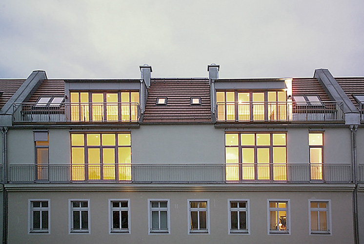 dg tiek fassade